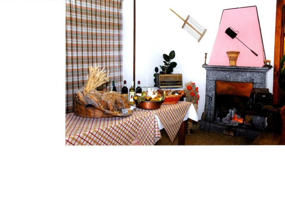 Locanda Marconi Hotel Craveggia Luaran gambar