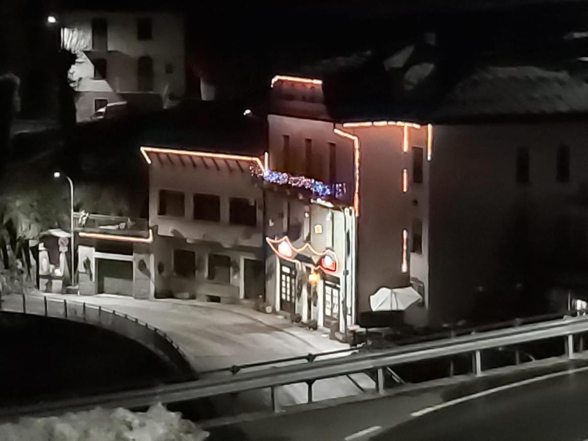 Locanda Marconi Hotel Craveggia Luaran gambar